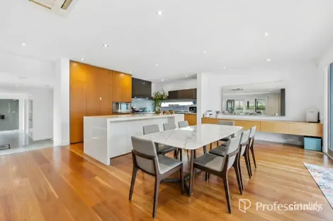 Property photo of 130 Centre Road Brighton East VIC 3187