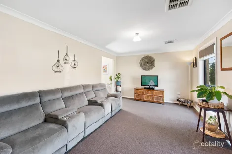 Property photo of 6 White Circle Mudgee NSW 2850
