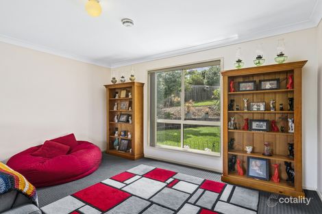 Property photo of 5 Matzia Avenue Pacific Pines QLD 4211