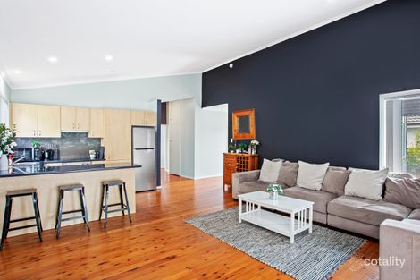 Property photo of 32 Cunningham Road Killarney Vale NSW 2261