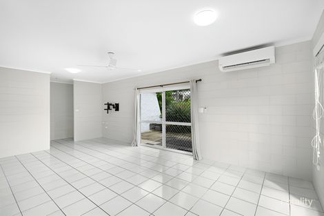 Property photo of 12 Henderson Close Kanimbla QLD 4870