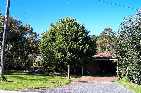 19 Yilgarn St, Mundaring, WA 6073