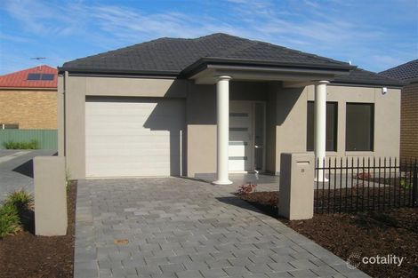 8 Templeton St, Mawson Lakes, SA 5095