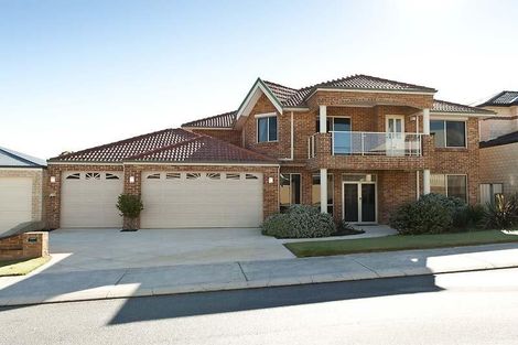 Property photo of 11 Drummonds Approach Secret Harbour WA 6173
