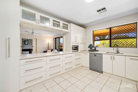 Property photo of 39 Cimbrook Way Duncraig WA 6023