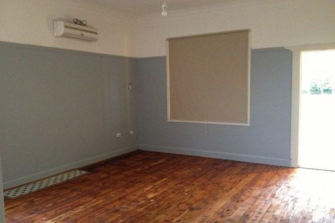 Property photo of 10 Couch Road Griffith NSW 2680