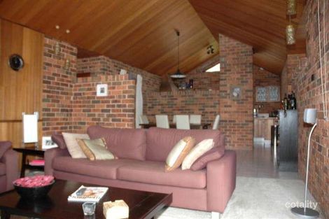 Property photo of 7 Lucy Close Hornsby NSW 2077