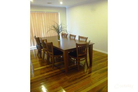 Property photo of 19 Roycroft Avenue Burnside VIC 3023