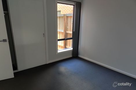 Property photo of 15 Daisy Drive Donnybrook VIC 3064