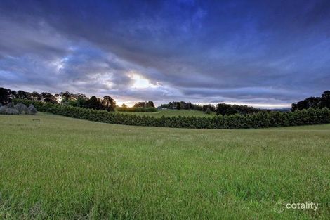 Property photo of 6 Paternoster Road Emerald VIC 3782