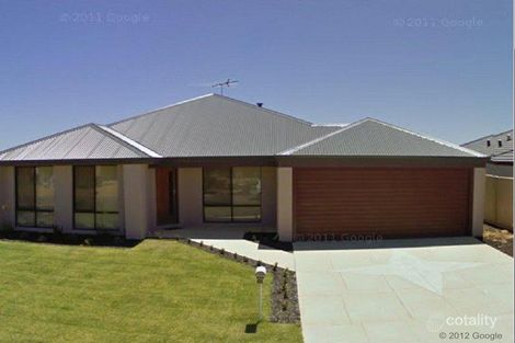 10 Nuchea Vsta, Lakelands, WA 6180