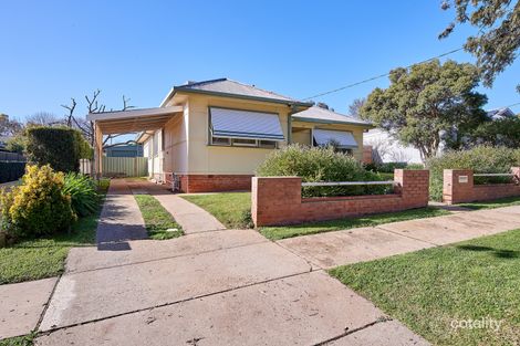 17 Hely Ave, Turvey Park, NSW 2650