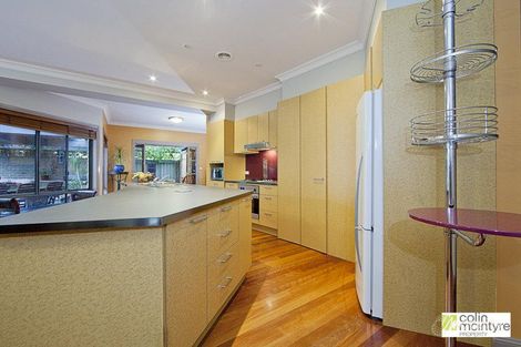 Property photo of 39 Firethorn Place Jerrabomberra NSW 2619