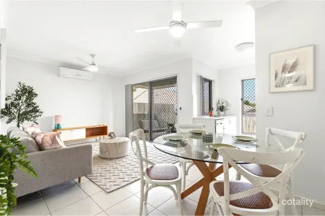 1/14 Railway Pde, Loganlea, QLD 4131