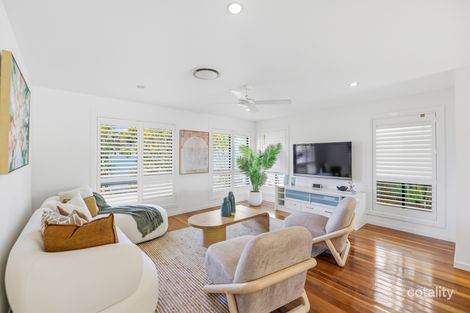 Property photo of 8 Dabchick Drive Burleigh Waters QLD 4220