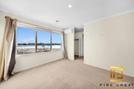 Property photo of 34 Featherbrook Drive Point Cook VIC 3030