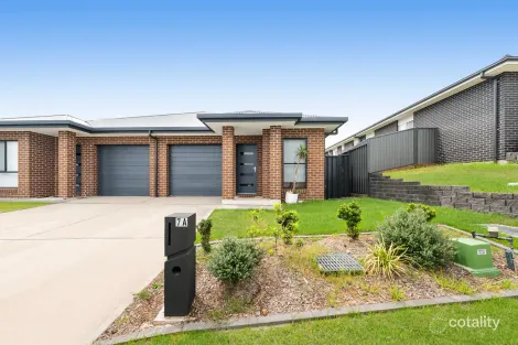 7a Font Hill Dr, Farley, NSW 2320