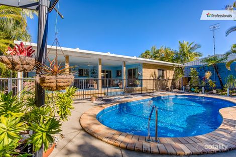 Property photo of 10 Beagle Avenue Cooloola Cove QLD 4580