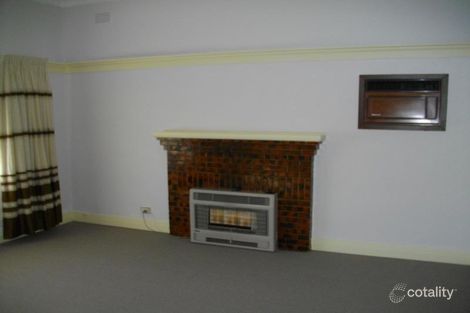 10 Oakhill Ave, Reservoir, VIC 3073