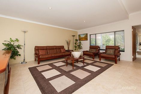 Property photo of 11B Pinewood Avenue Kardinya WA 6163