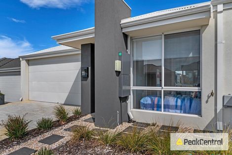 11 Arcoona Ave, Golden Bay, WA 6174