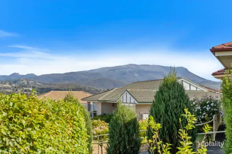 Property photo of 21 Scenic Drive Kingston TAS 7050