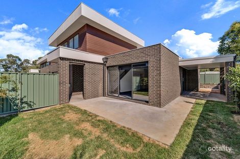 Property photo of 37 Belconnen Way Weetangera ACT 2614