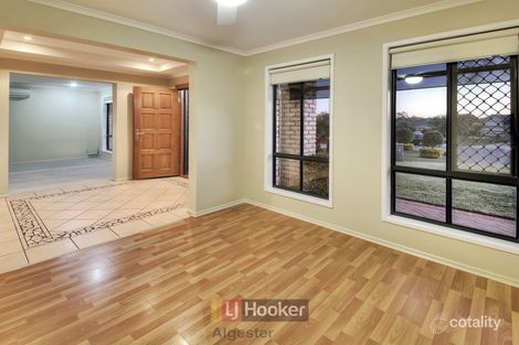 Property photo of 31 Bronte Place Parkinson QLD 4115