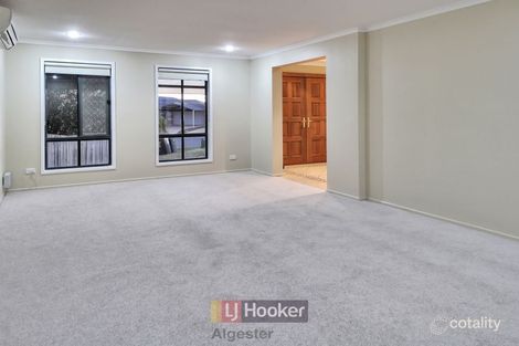 Property photo of 31 Bronte Place Parkinson QLD 4115