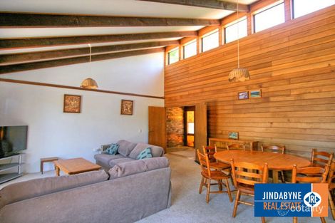 1 Kanangra Cres, East Jindabyne, NSW 2627