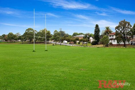 Property photo of 4/38-40 Gover Street Peakhurst NSW 2210