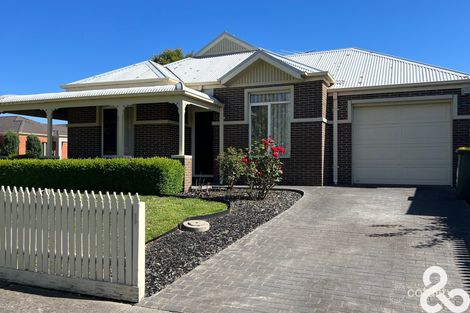 1 Floreat Gr, Craigieburn, VIC 3064