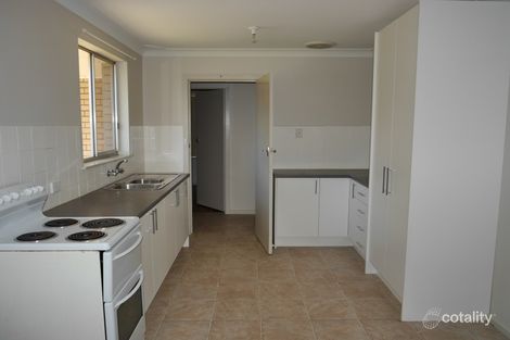 Property photo of 7 Dougherty Place Orange NSW 2800