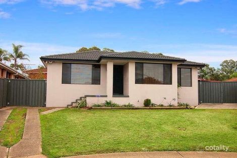 Property photo of 2 Rudd Close Edensor Park NSW 2176