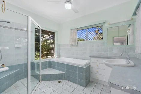 Property photo of 19 Botany Crescent Banksia Beach QLD 4507