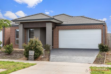 Property photo of 18 Peroomba Drive Point Cook VIC 3030