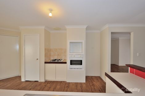 Property photo of 31 Indigo Circle Warnbro WA 6169