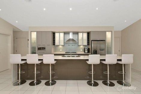 Property photo of 3 Walter Close Jerrabomberra NSW 2619