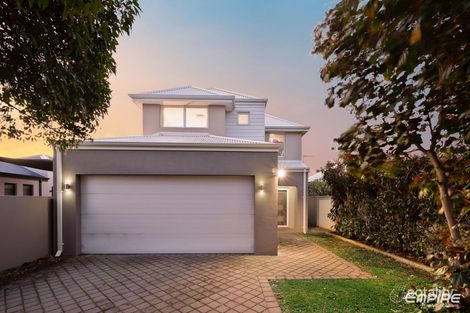 Property photo of 95B Kitchener Road Alfred Cove WA 6154