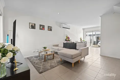 Property photo of 15/335 Grand Boulevard Craigieburn VIC 3064