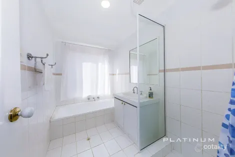 Property photo of 11 Cairnsmore Chase Kinross WA 6028