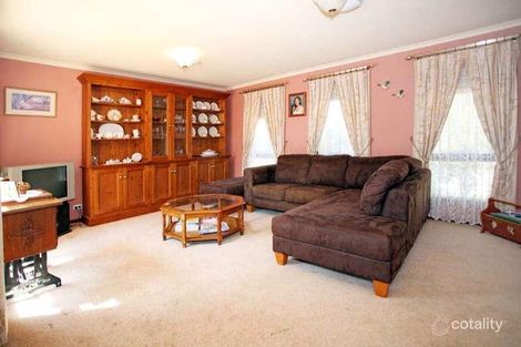 Property photo of 3 Rebecca Court Wantirna South VIC 3152