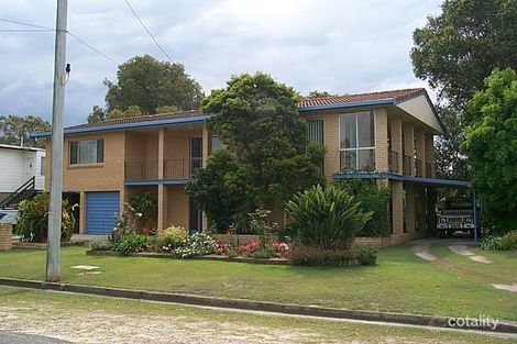 3 Endeavour St, Yamba, NSW 2464