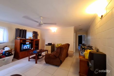 Property photo of 2/284 Lake Street Cairns North QLD 4870