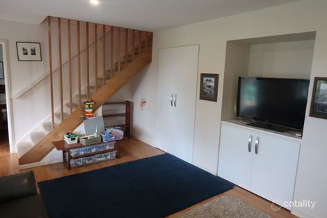 Property photo of 10 Illawong Crescent Taroona TAS 7053