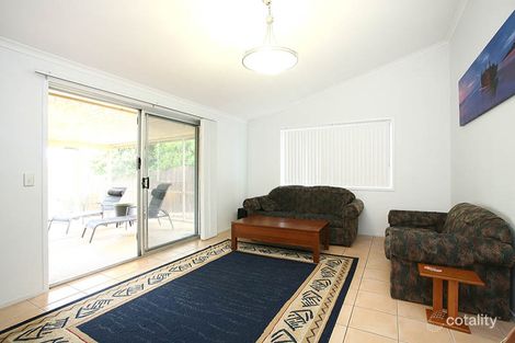 Property photo of 23 Tamworth Drive Helensvale QLD 4212