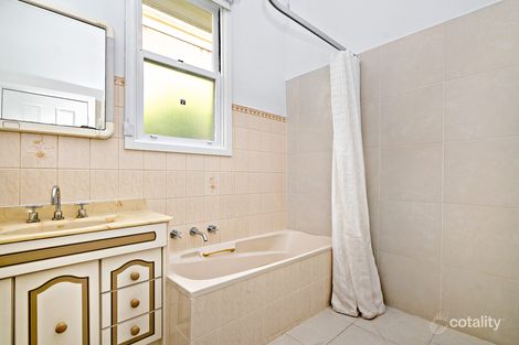 Property photo of 17 Bennett Street Deepdene VIC 3103