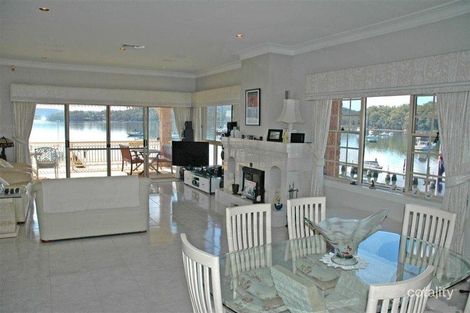 Property photo of 2/7 Steyne Road Saratoga NSW 2251