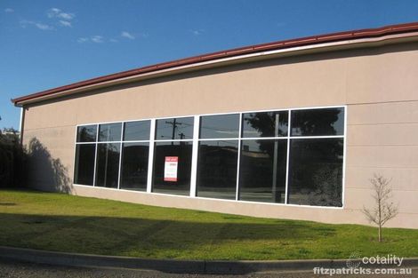 8 Nagle St, East Wagga Wagga, NSW 2650