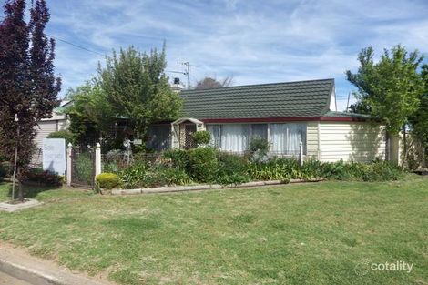 42 Edward Sq, Greenethorpe, NSW 2809